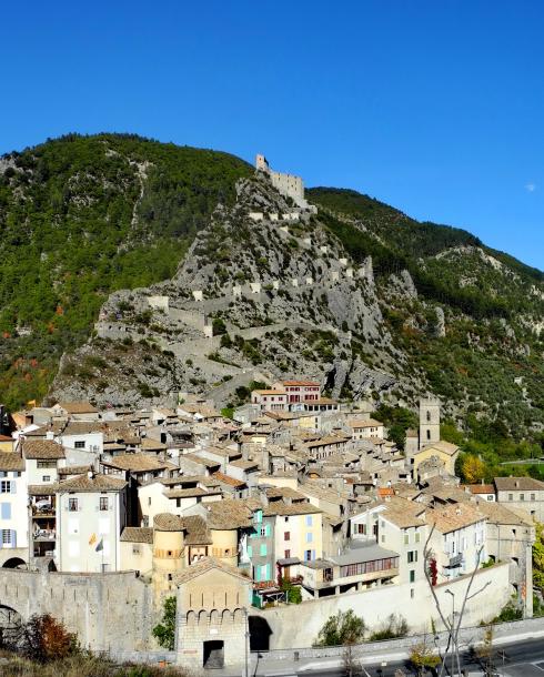 village arrière pays nice